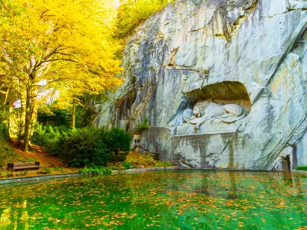 Lion Monument