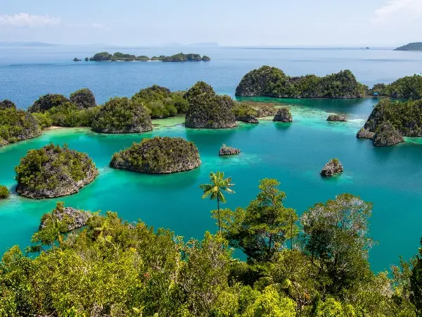Fam Islands