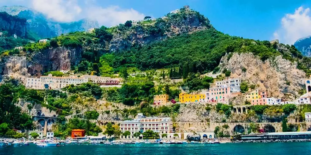 Amalfi Coast Romance : Italian Riviera