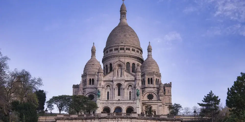 Paris & Champagne: French Romance