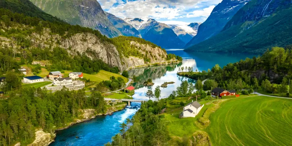 Norwegian Fjords : Arctic Adventure