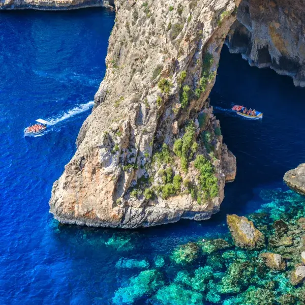 Mediterranean Crossroads : Malta & Tunisia